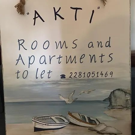 Akti And Pensión 3*