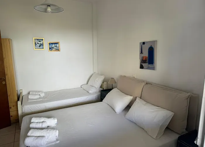 Akti And 3* Livadi (Serifos)