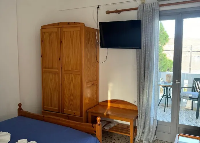 Akti And 3* Livadi (Serifos)