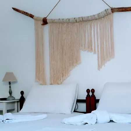 Akti And ゲストハウス