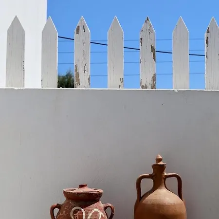 ゲストハウス Akti And