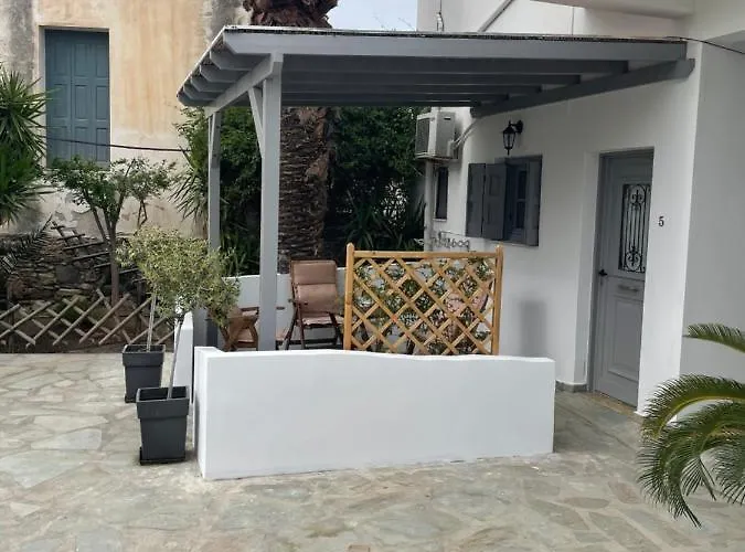 Akti And 3* Livadi (Serifos)