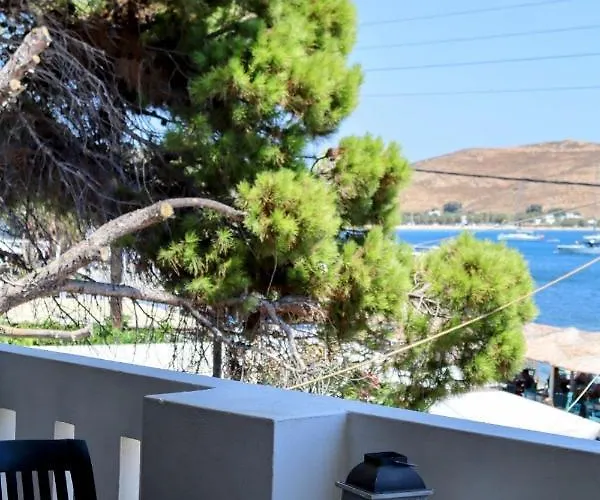 Akti And Livadi (Serifos)