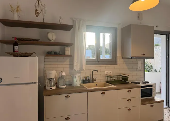 Guest house Akti And Livadi (Serifos)