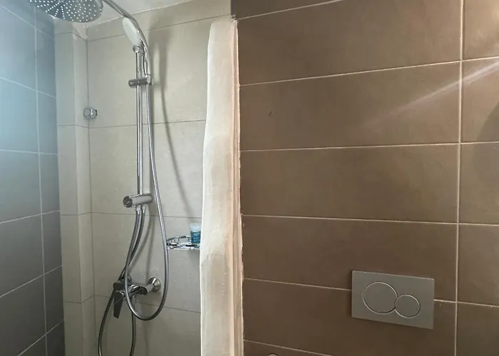 Akti And Livadi (Serifos)