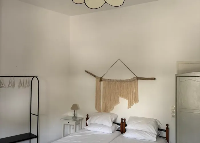 Akti And Livadi (Serifos)